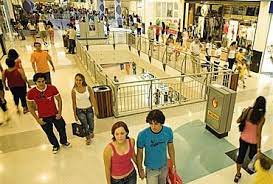 Shoppings têm horário especial na Semana Santa/Foto: Arquivo