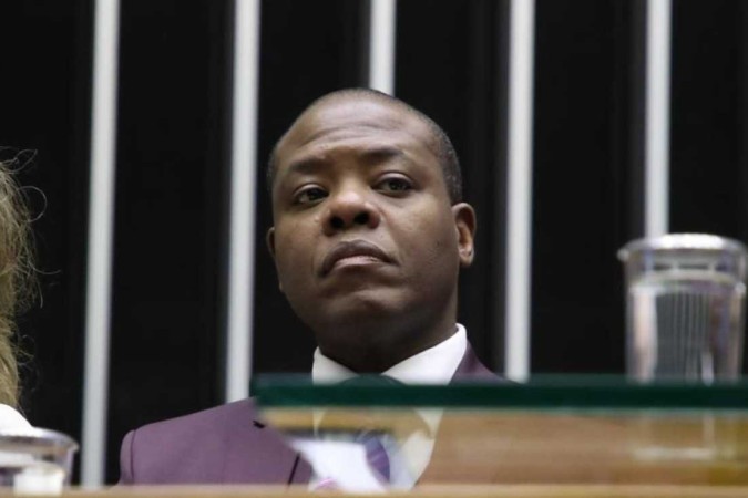 Crime ocorrido em 2018 foi o "prenúncio do que nós veríamos no Brasil nos tempos que seguiram a esse crime bárbaro", discursou Silvio/foto: Mario Agra / Câmara dos Deputados