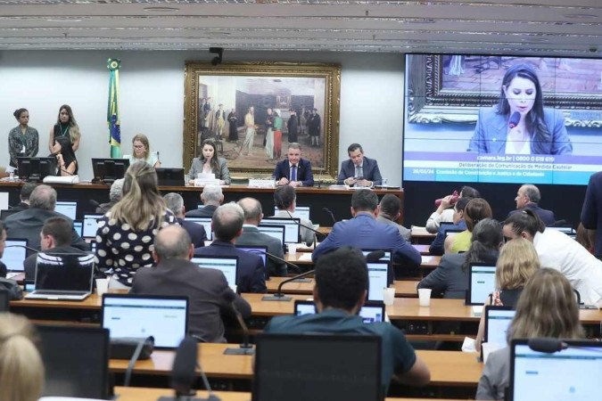 A presidente da CCJ, Caroline de Toni (PL-SC), argumentou que foi tentado um acordo para se abolir as vistas, mas não houve consenso/foto: Bruno Spada / Câmara dos Deputados A presidente da CCJ, Caroline de Toni (PL-SC), argumentou que foi tentado um acordo para se abolir as vistas, mas não houve consenso/foto: Bruno Spada / Câmara dos Deputados