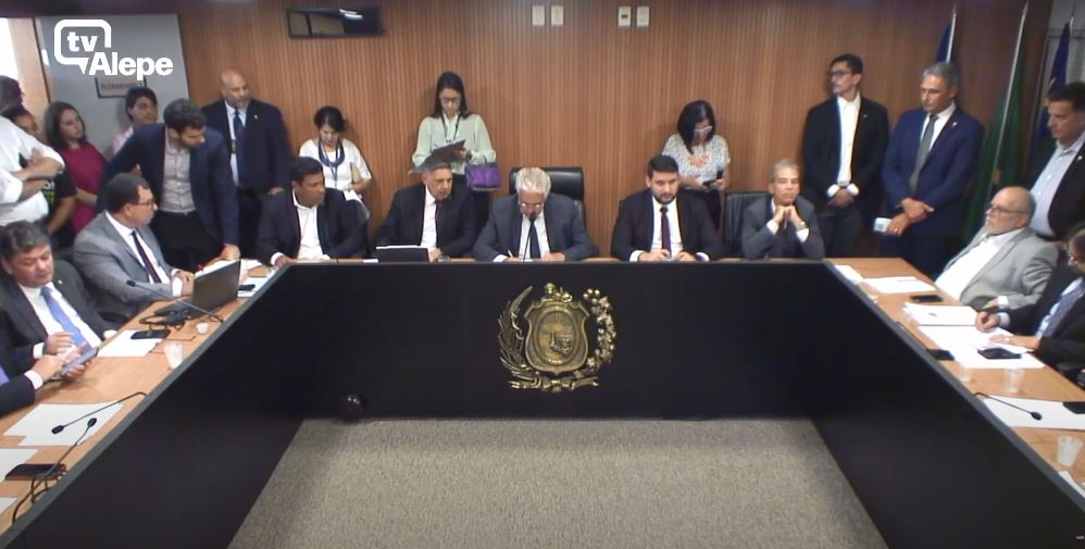 Comissão de Constituição, Legislação e Justiça nesta terça (2)/Reprodução de vídeo