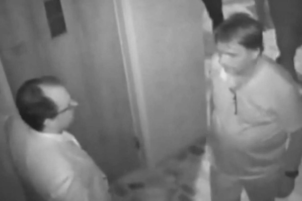 Bolsonaro negou que tenha passado dois dias na Embaixada da Hungria, em Brasília, com o objetivo de pedir asilo político/Crédito: Reprodução/The New york Times Bolsonaro negou que tenha passado dois dias na Embaixada da Hungria, em Brasília, com o objetivo de pedir asilo político/Crédito: Reprodução/The New york Times