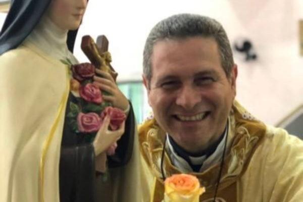 padre Alexandre Paciolli foi encontrado em Fortaleza/Crédito: Reprodução/ Redes sociais