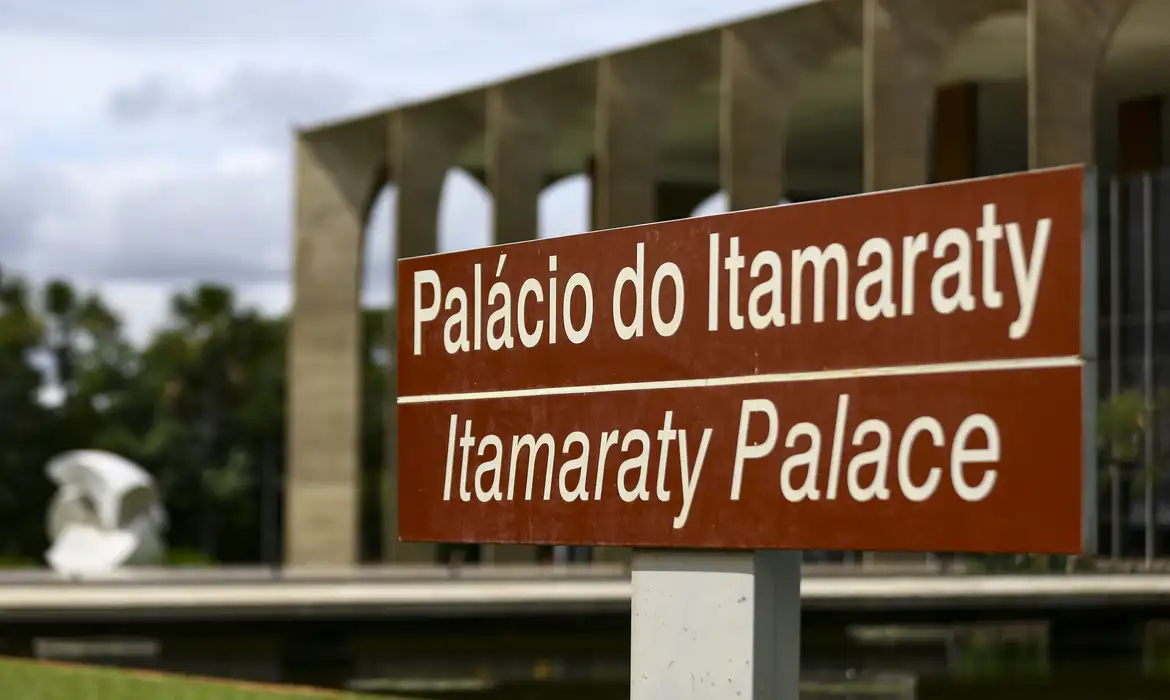 Nota também repudia os danos humanos e materiais causados pela invasão que Israel realizou ao hospital Al-Shifa/foto: Marcelo Camargo/Agência Brasil Nota também repudia os danos humanos e materiais causados pela invasão que Israel realizou ao hospital Al-Shifa/foto: Marcelo Camargo/Agência Brasil