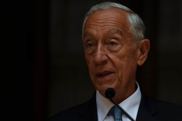 O Presidente de Portugal Marcelo Rebelo de Sousa discursa durante a inauguração da exposição de Paula Rego no Museu Picasso de Málaga a 26 de abril de 2022. A exposição dedicada à artista luso-britânica Paula Rego decorre de 27 de abril a 21 de agosto de 2022/Crédito: JORGE GUERRERO O Presidente de Portugal Marcelo Rebelo de Sousa discursa durante a inauguração da exposição de Paula Rego no Museu Picasso de Málaga a 26 de abril de 2022. A exposição dedicada à artista luso-britânica Paula Rego decorre de 27 de abril a 21 de agosto de 2022/Crédito: JORGE GUERRERO