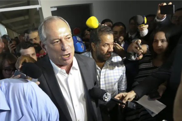 Ciro Gomes é um político conhecido do estado do Ceará/Crédito: Valter Campanato/Agência Brasil Ciro Gomes é um político conhecido do estado do Ceará/Crédito: Valter Campanato/Agência Brasil