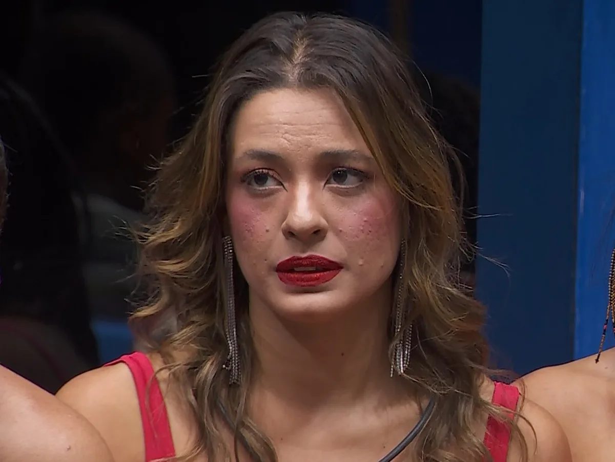 De acordo com pesquisa, Beatriz tem mais chances de deixar o reality/foto: Reprodução/Globoplay De acordo com pesquisa, Beatriz tem mais chances de deixar o reality/foto: Reprodução/Globoplay