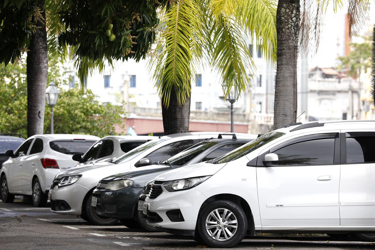 Neste ano, a arrecadação do IPVA foi de R$ 886 milhões, enquanto nos meses de janeiro a março de 2023 o montante foi de R$ 1,39 bilhão/Foto: Divulgação/Secom Neste ano, a arrecadação do IPVA foi de R$ 886 milhões, enquanto nos meses de janeiro a março de 2023 o montante foi de R$ 1,39 bilhão/Foto: Divulgação/Secom