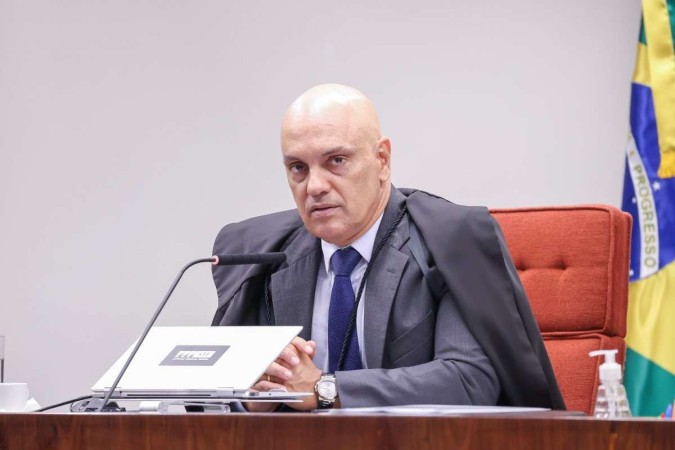Moraes afirmou que a comunicação não pode ser estabelecida mesmo via terceiros, nem por e-mail ou outros meios físicos ou virtuais/foto: Antonio Augusto/SCO/STF Moraes afirmou que a comunicação não pode ser estabelecida mesmo via terceiros, nem por e-mail ou outros meios físicos ou virtuais/foto: Antonio Augusto/SCO/STF