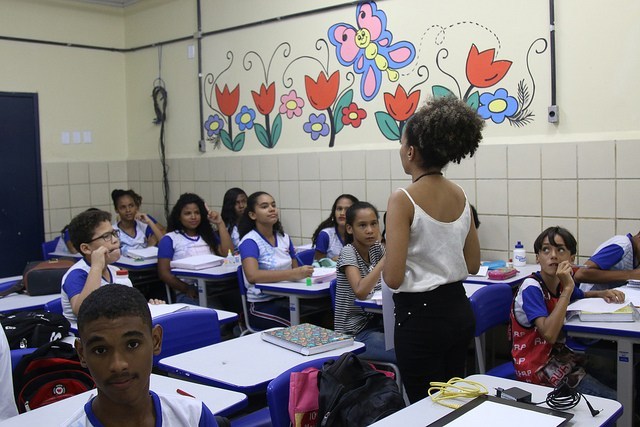 O objetivo é equiparar o salário dos professores ao valor do piso nacional do piso do magistério, que é de R$ 4.580,57/Foto: Divulgação O objetivo é equiparar o salário dos professores ao valor do piso nacional do piso do magistério, que é de R$ 4.580,57/Foto: Divulgação