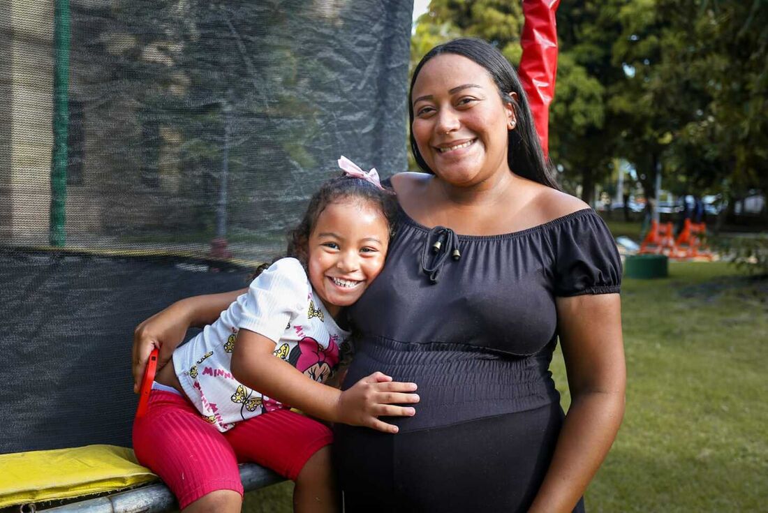 A ação irá ampliar a rede de apoio da iniciativa, que vai pagar um auxílio mensal de R$ 300 para as 100 mil mulheres mais vulneráveis/Foto: Américo Nunes/Vice-governadoria A ação irá ampliar a rede de apoio da iniciativa, que vai pagar um auxílio mensal de R$ 300 para as 100 mil mulheres mais vulneráveis/Foto: Américo Nunes/Vice-governadoria