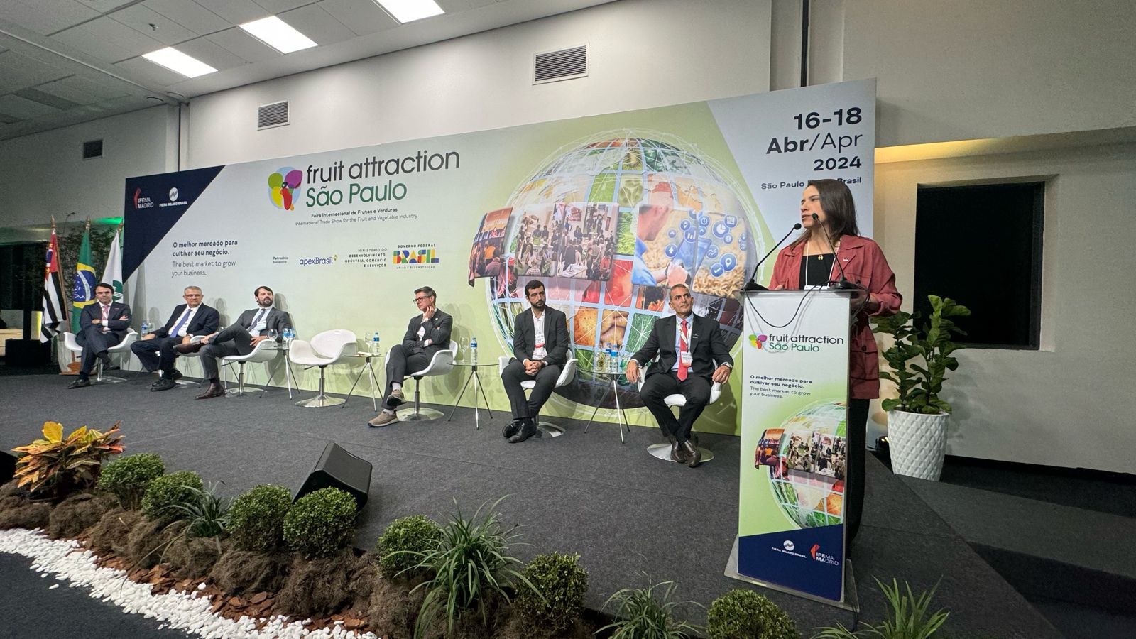 Durante sua participação na feira, a chefe do Executivo destacou também a importância da realização do evento/Foto: Divulgação Durante sua participação na feira, a chefe do Executivo destacou também a importância da realização do evento/Foto: Divulgação