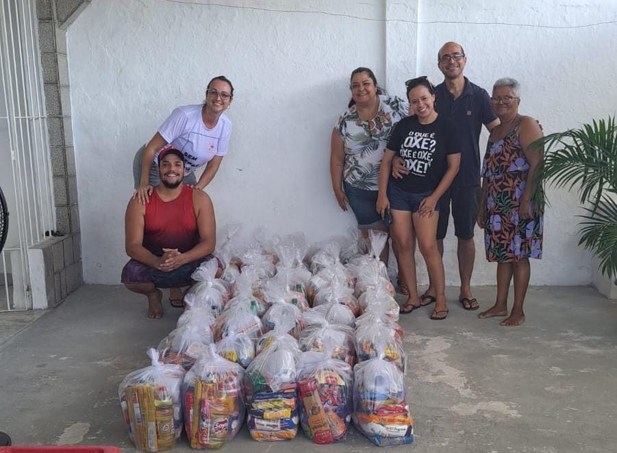 Equipe de voluntários precisa de doações para expandir o benefício a mais pessoas/Foto: Divulgação Equipe de voluntários precisa de doações para expandir o benefício a mais pessoas/Foto: Divulgação