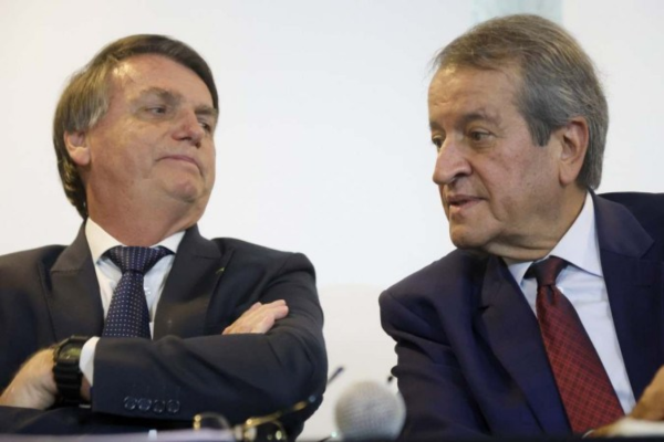 A decisão de Valdemar Costa Neto contraria o que defende o ex-presidente Jair Bolsonaro (PL), que alega que o eleitorado de Moro é o mesmo do PL/Crédito: Beto Barata/ PL A decisão de Valdemar Costa Neto contraria o que defende o ex-presidente Jair Bolsonaro (PL), que alega que o eleitorado de Moro é o mesmo do PL/Crédito: Beto Barata/ PL