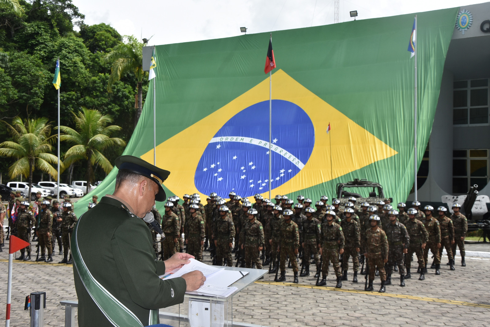 Solenidade marcou os 376 anos do Exército Brasileiro/Foto: Comando Militar do Nordeste Solenidade marcou os 376 anos do Exército Brasileiro/Foto: Comando Militar do Nordeste