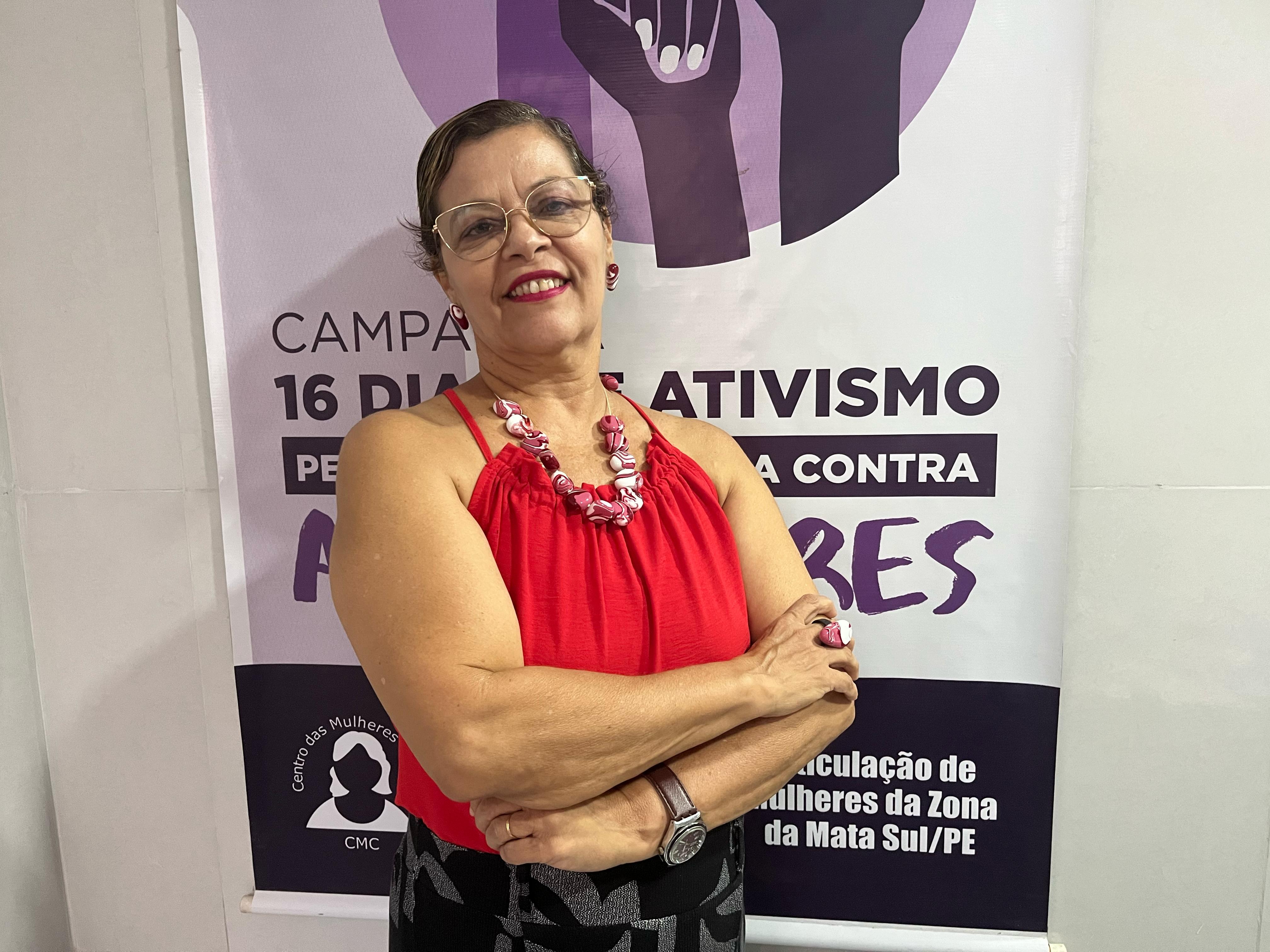 A coordenadora-geral do Centro de Mulheres do Cabo (CMC) fez críticas a falta de políticas públicas à favor das mulheres no Estado 