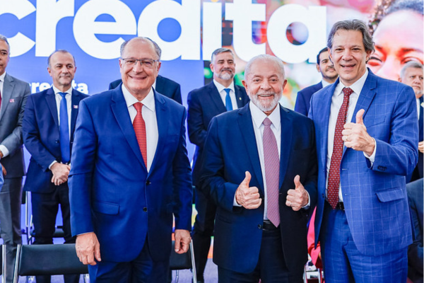 Presidente da República, Luiz Inácio Lula da Silva, durante Cerimônia de Lançamento do Programa Acredita, no Palácio do Planalto/Crédito: Ricardo Stuckert / PR
