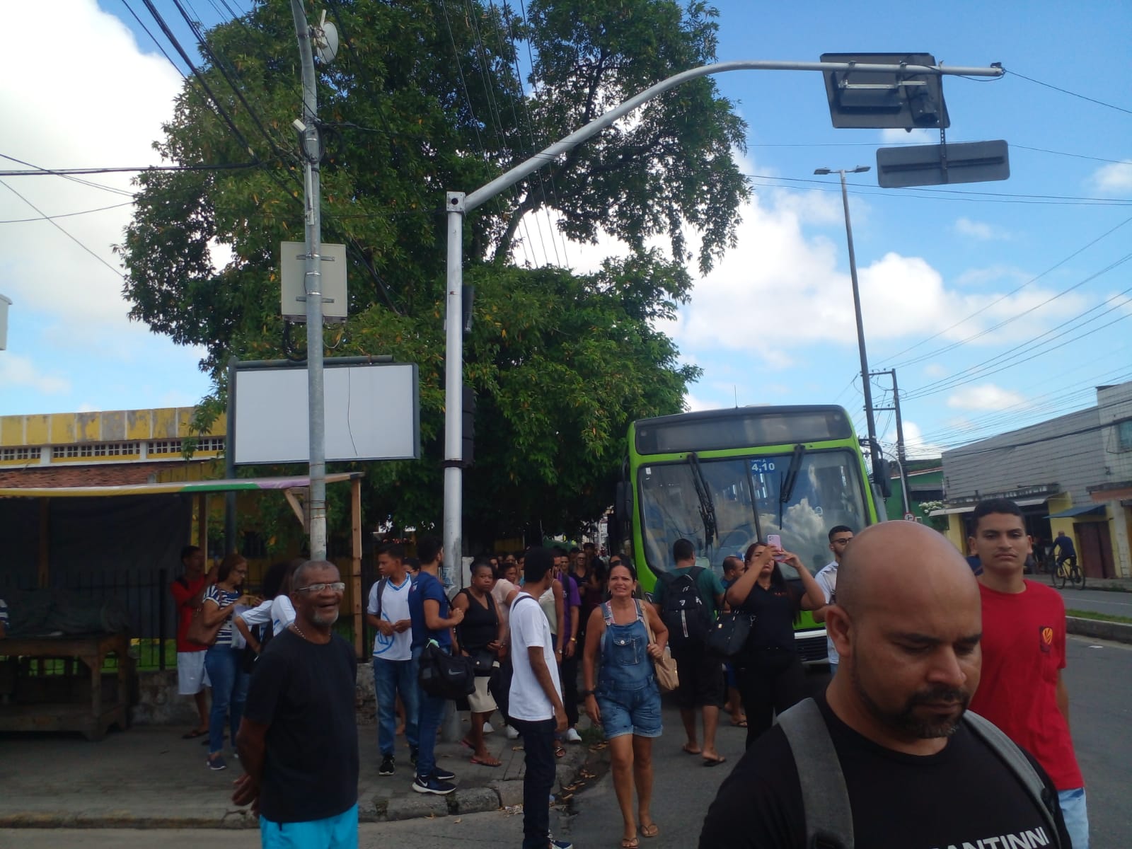 Motoristas fecharam terminal em Olinda/Foto: Sindicato dos Rodoviários