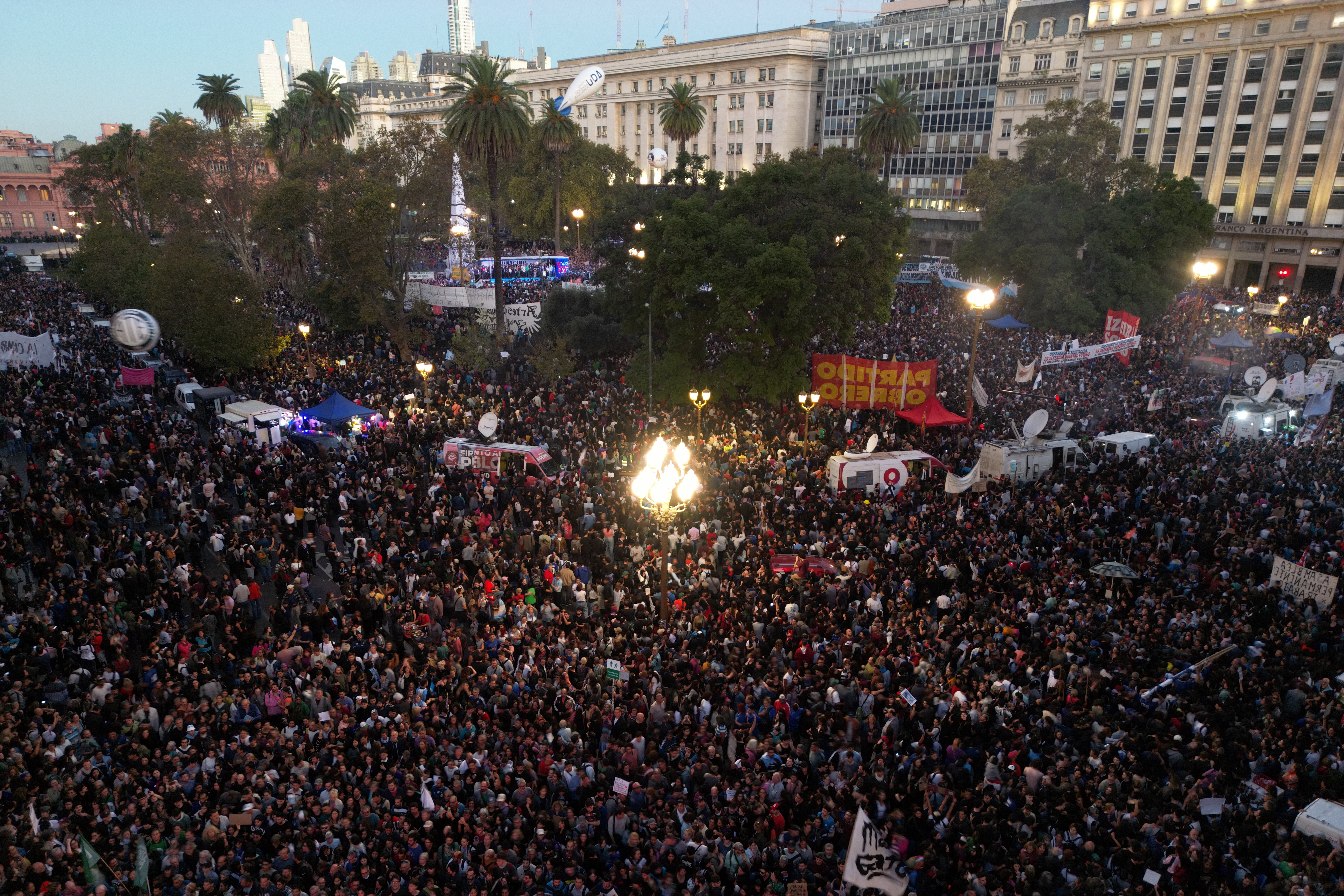 A Praça de Maio, em Buenos Aires, foi o epicentro da convocação/foto: Luis ROBAYO / AFP A Praça de Maio, em Buenos Aires, foi o epicentro da convocação/foto: Luis ROBAYO / AFP