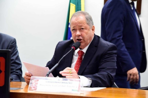 Deputado Chiquinho Brazão é acusado de ser um dos mandantes do assassinato da vereadora Marielle Franco, crime que vitimou também o motorista Anderson Gomes/Crédito: Cleia Viana / Câmara dos Deputados Deputado Chiquinho Brazão é acusado de ser um dos mandantes do assassinato da vereadora Marielle Franco, crime que vitimou também o motorista Anderson Gomes/Crédito: Cleia Viana / Câmara dos Deputados