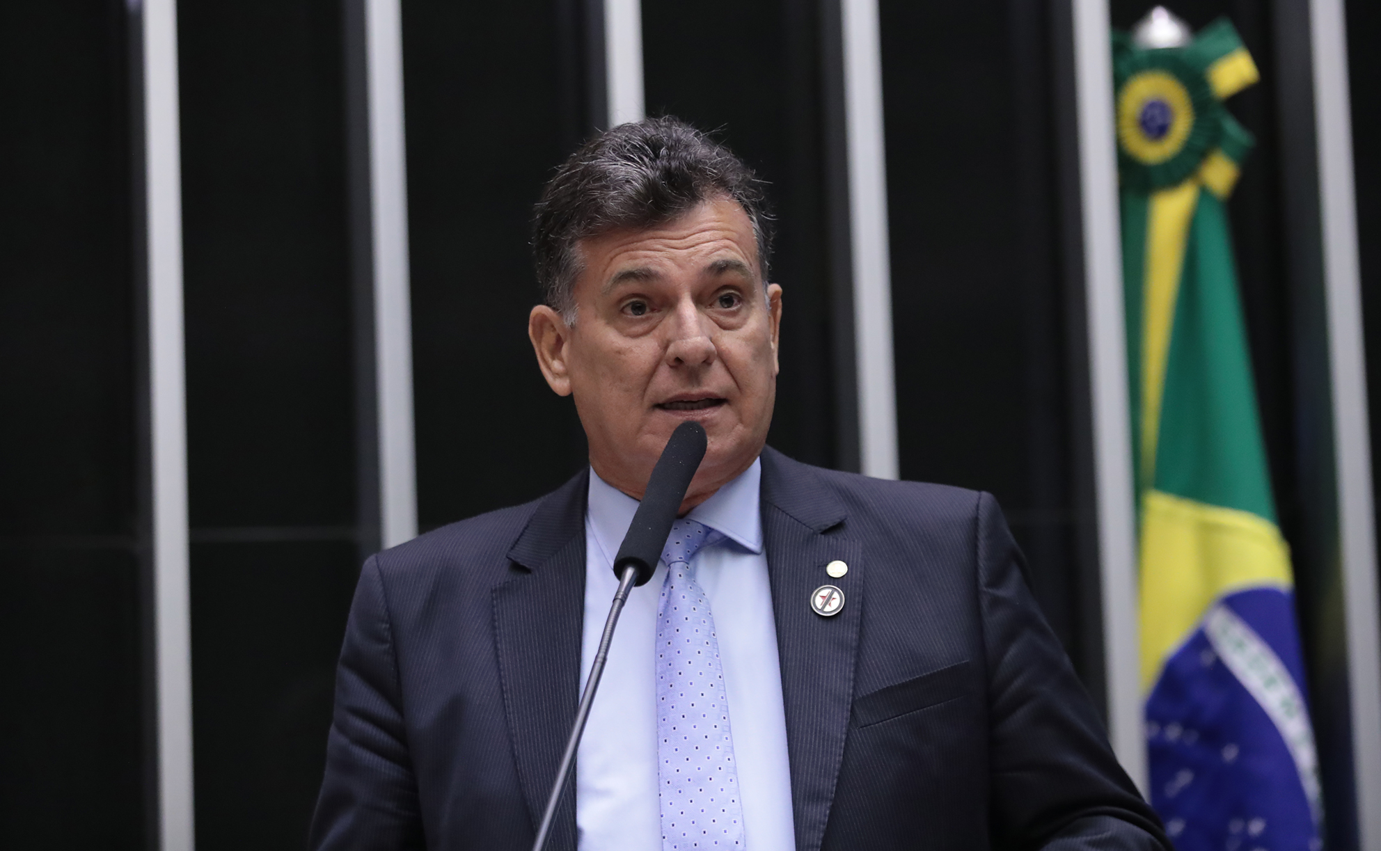 Coronel Meira (PL) pediu demissão de ministra de Lula por falta de vacinas em discurso na Câmara/Zeca Ribeiro/Câmara dos Deputados Coronel Meira (PL) pediu demissão de ministra de Lula por falta de vacinas em discurso na Câmara/Zeca Ribeiro/Câmara dos Deputados
