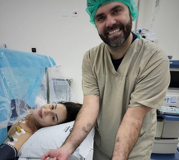 Os gêmeos nasceram na última quinta-feira (25)

Nadja Haddad desabafa após nascimento prematuro dos filhos: "No susto"/foto: Reprodução/Instagram