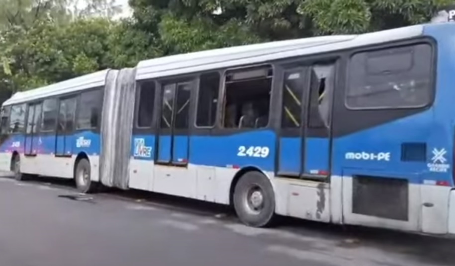 BRT foi alvo de assalto que terminou em morte/Foto: Cortesia BRT foi alvo de assalto que terminou em morte/Foto: Cortesia