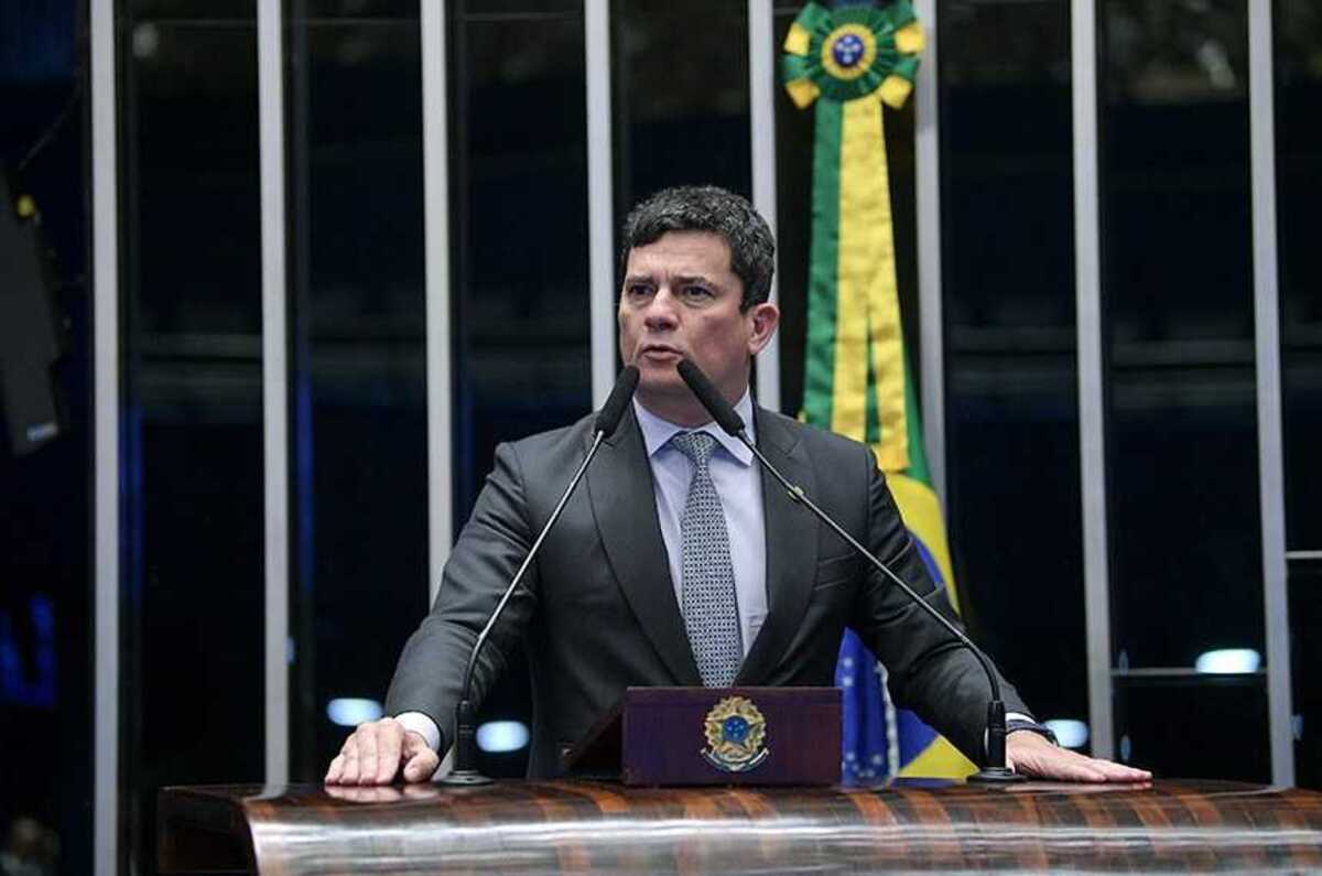 O PL indica gastos supostamente irregulares de R$ 7 milhões, já o PT afirma que o senador teria gasto R$ 21 milhões/foto: Pedro França/Agência Senado