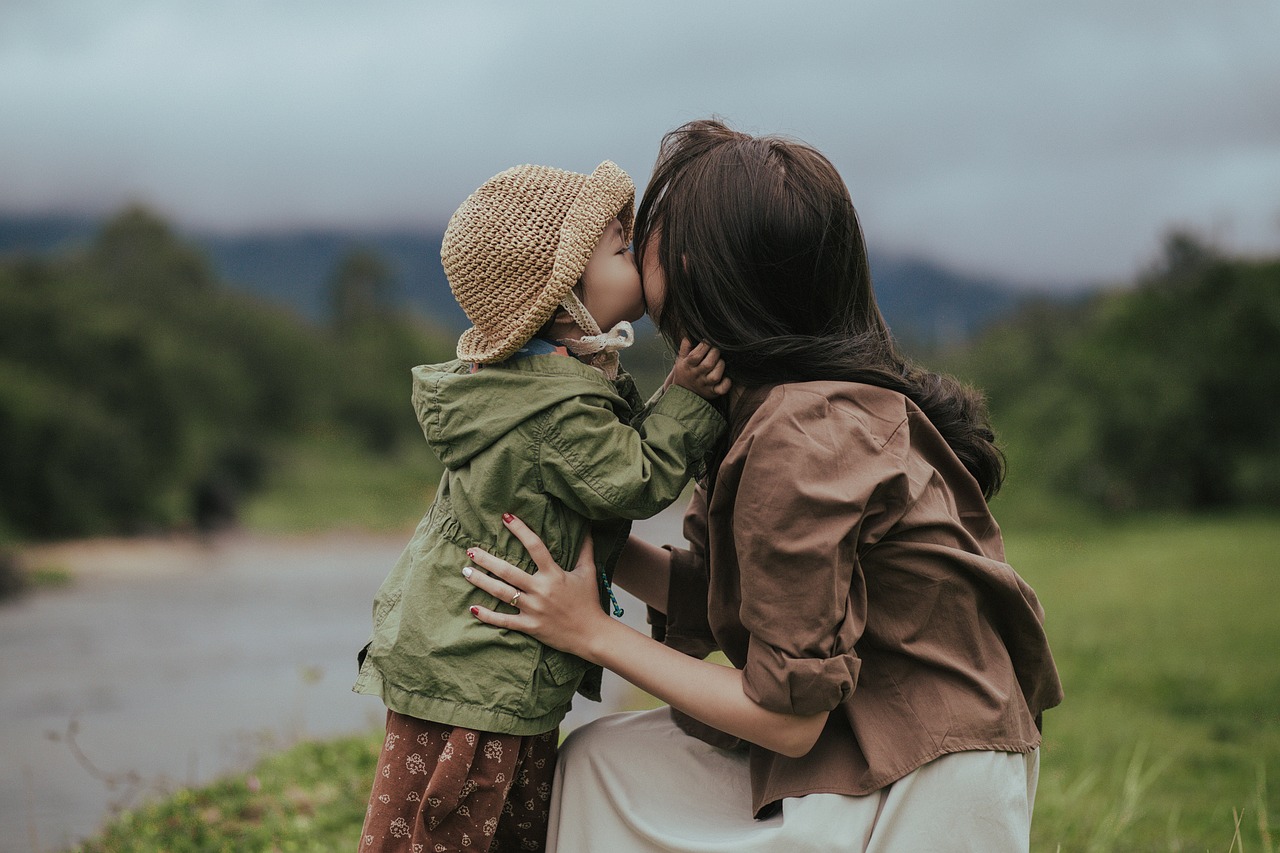 Confira os melhores poemas para o dia das mães/Pixabay