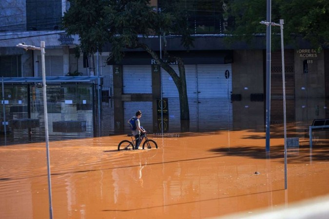 Ao todo, 444 municípios foram afetados pelas enchentes/Foto: Gustavo Mansur/ Palácio Piratini Ao todo, 444 municípios foram afetados pelas enchentes/Foto: Gustavo Mansur/ Palácio Piratini