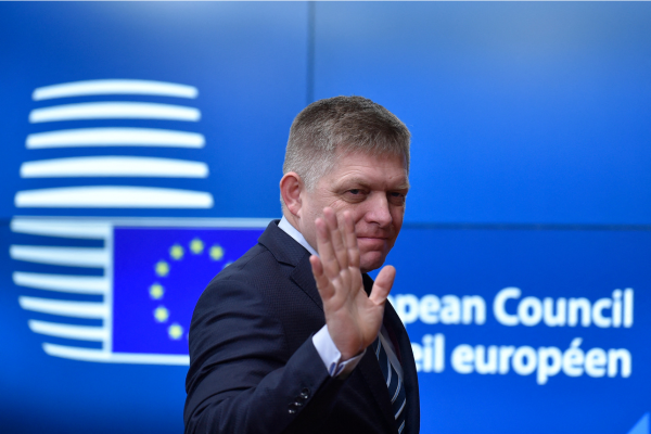 O primeiro-ministro da Eslov&aacute;quia, Robert Fico/Cr&eacute;dito: JOHN THYS / AFP