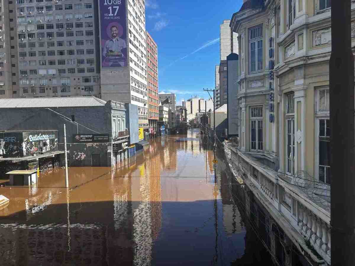 Sem chuvas no estado, o nível do Guaíba passou de 5,19 metros para 4,92 metros/foto: Henrique Lessa
