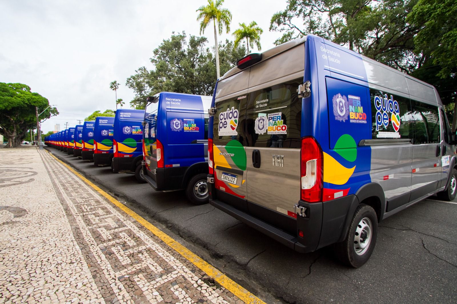 De acordo com a Secretaria de Saúde, uma parte dos pacientes será levada para as unidades de saúde pelas 24 vans do Cuida PE/Foto: Divulgação De acordo com a Secretaria de Saúde, uma parte dos pacientes será levada para as unidades de saúde pelas 24 vans do Cuida PE/Foto: Divulgação