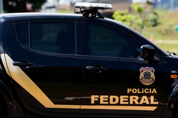 Policiais federais cumpriram um mandado de busca e apreensão na cidade de Bela Vista (GO)/Foto: Metrópoles