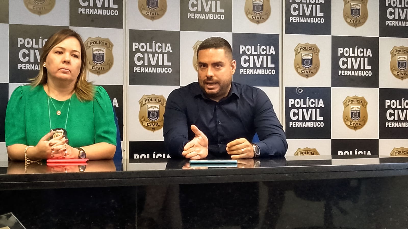O delegado Mário Melo deu detalhes sobre a prisão do suspeito