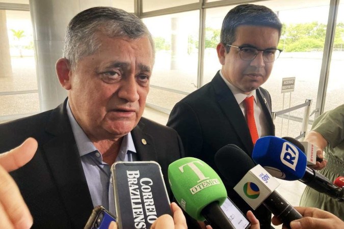 Em mensagem enviada a deputados em um grupo no whatsapp, Guimarães afirmou que a prioridade do governo no plenário de hoje é a votação e a aprovação do PL do Mover/Henrique Lessa/CB/D.A Press Em mensagem enviada a deputados em um grupo no whatsapp, Guimarães afirmou que a prioridade do governo no plenário de hoje é a votação e a aprovação do PL do Mover/Henrique Lessa/CB/D.A Press