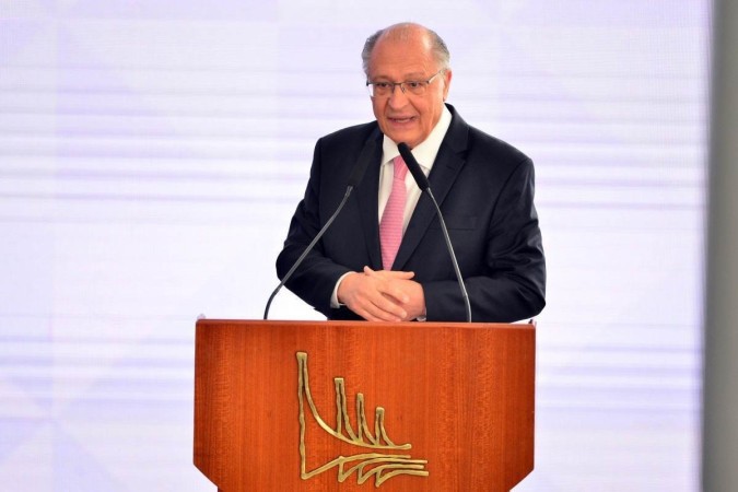Alckmin defendeu ainda a inclusão do combustível sustentável da aviação, o Saf, no PL dos "combustíveis do futuro", que tramita no Senado/foto: Ed Alves/CB/DA.Press