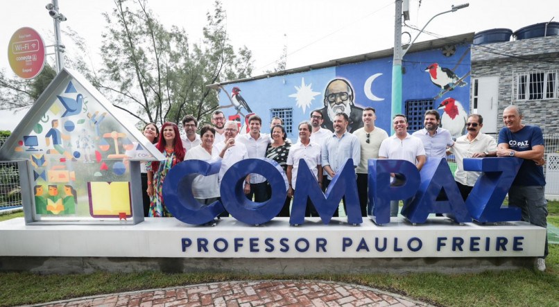 Em fevereiro, a Rede Compaz foi reconhecida com o Prêmio de Serviço Público das Nações Unidas, destacando-se como iniciativa exemplar que melhor contempla os Objetivos de Desenvolvimento Sustentável/Foto: Rodolfo Loepert/Prefeitura do Recife Em fevereiro, a Rede Compaz foi reconhecida com o Prêmio de Serviço Público das Nações Unidas, destacando-se como iniciativa exemplar que melhor contempla os Objetivos de Desenvolvimento Sustentável/Foto: Rodolfo Loepert/Prefeitura do Recife