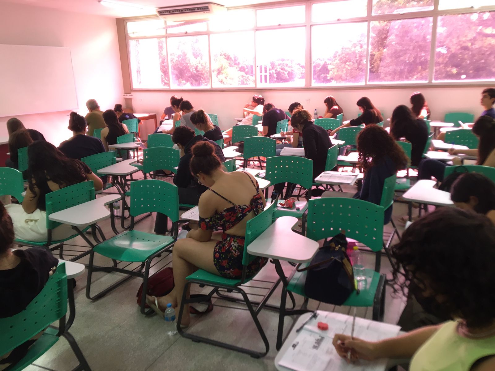 Candidatos fizeram vestibular da Unicap/Foto: Divulgação