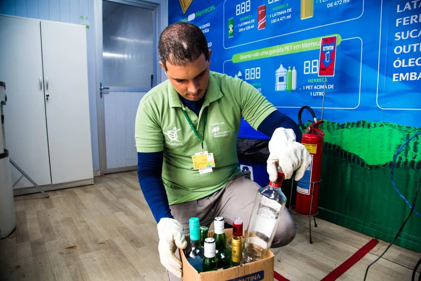 Neoenergia troca recicláveis por desconto em conta de luz/Foto: Divulgação Neoenergia troca recicláveis por desconto em conta de luz/Foto: Divulgação