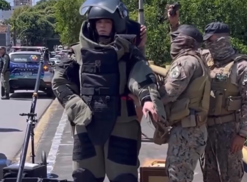 PM do Bope foi acionado para pegar granada em rio