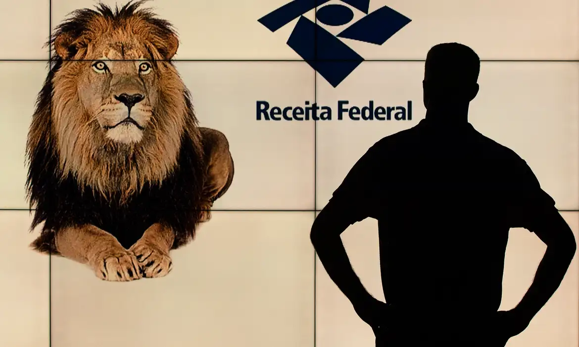 Fisco espera receber 43 milhões de documentos neste ano/foto: Joédson Alves/Agência Brasil