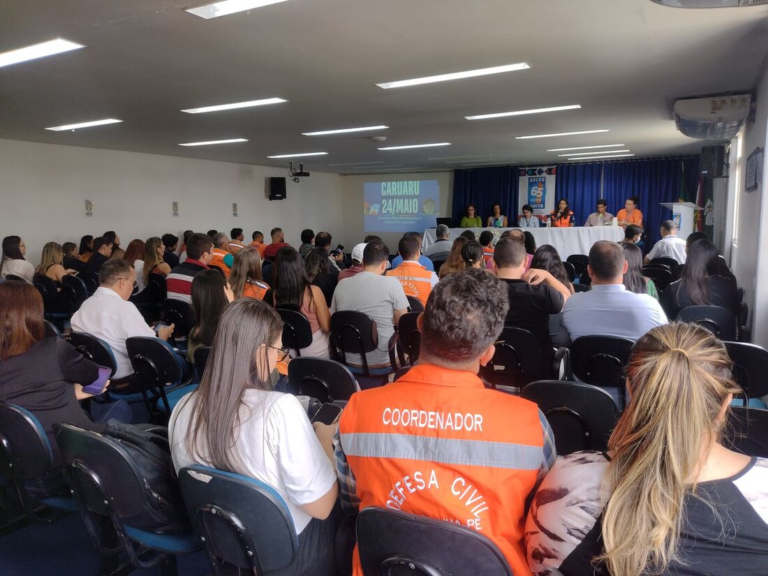Os workshops estão focando na integração das equipes de Defesa Civil e da Rede de Saúde, sobre a abordagem aos moradores atingidos ou que residem em áreas de risco/Foto: Nathalia Portela Os workshops estão focando na integração das equipes de Defesa Civil e da Rede de Saúde, sobre a abordagem aos moradores atingidos ou que residem em áreas de risco/Foto: Nathalia Portela
