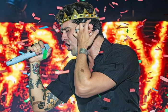 O sindicato ainda alegou que a produção do sertanejo já estava no local do show, apenas aguardando a chegada do artista/Foto: Reprodução O sindicato ainda alegou que a produção do sertanejo já estava no local do show, apenas aguardando a chegada do artista/Foto: Reprodução