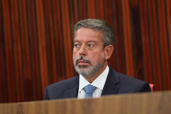 Lira declarou que, em conversa com o presidente do Senado, Rodrigo Pacheco (PSD-MG), foi informado que os partidos estão se organizando para retomar o ponto por meio de um destaque/foto: Marina Ramos/Câmara dos Deputados Lira declarou que, em conversa com o presidente do Senado, Rodrigo Pacheco (PSD-MG), foi informado que os partidos estão se organizando para retomar o ponto por meio de um destaque/foto: Marina Ramos/Câmara dos Deputados