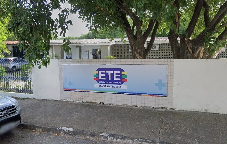 Escola fica em Areias, na Zona Oeste do Recife/Foto: Google Mpas Escola fica em Areias, na Zona Oeste do Recife/Foto: Google Mpas