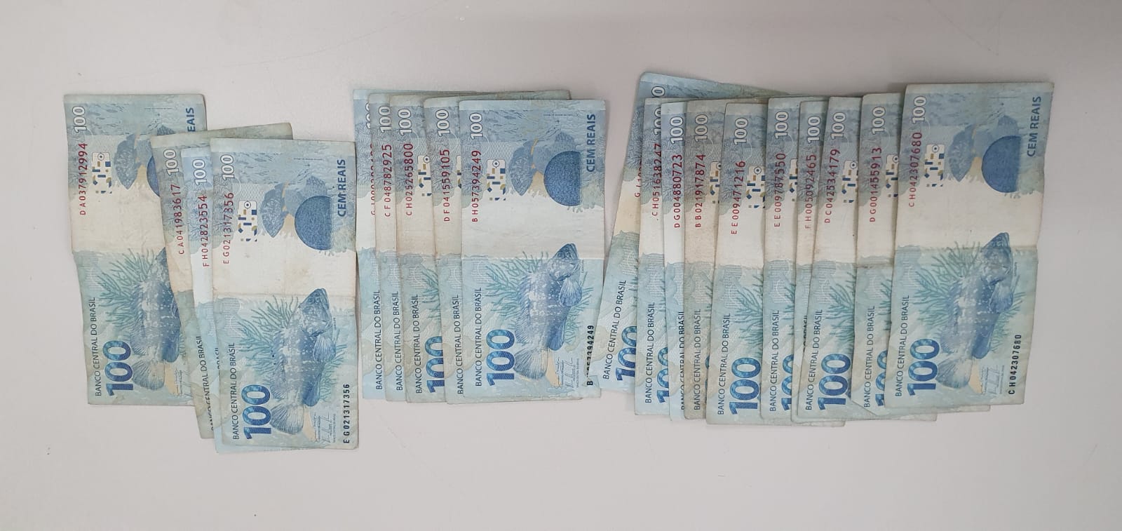 Dinheiro foi encontrado durante operação que resultou em prisões/Foto: Polícia Civil Dinheiro foi encontrado durante operação que resultou em prisões/Foto: Polícia Civil