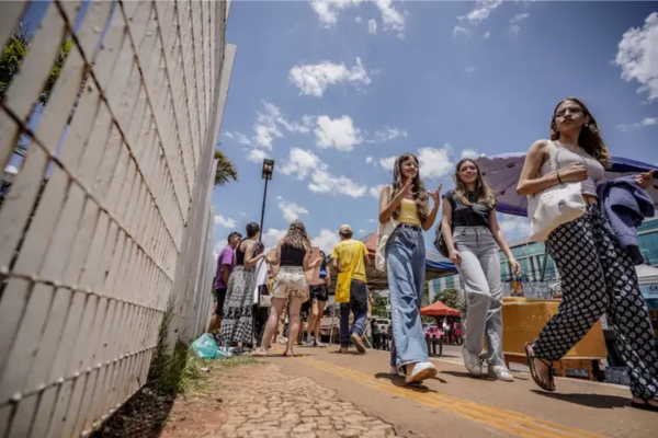 o Enem avalia o desempenho escolar dos estudantes ao término da educação básica e também é a principal porta de entrada para a educação superior no país/Crédito: Rafa Neddermeyer/Agência Brasil o Enem avalia o desempenho escolar dos estudantes ao término da educação básica e também é a principal porta de entrada para a educação superior no país/Crédito: Rafa Neddermeyer/Agência Brasil