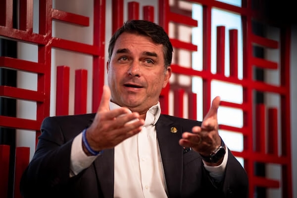 Flávio Bolsonaro/Foto: Matheus Veloso/Metrópoles Flávio Bolsonaro/Foto: Matheus Veloso/Metrópoles