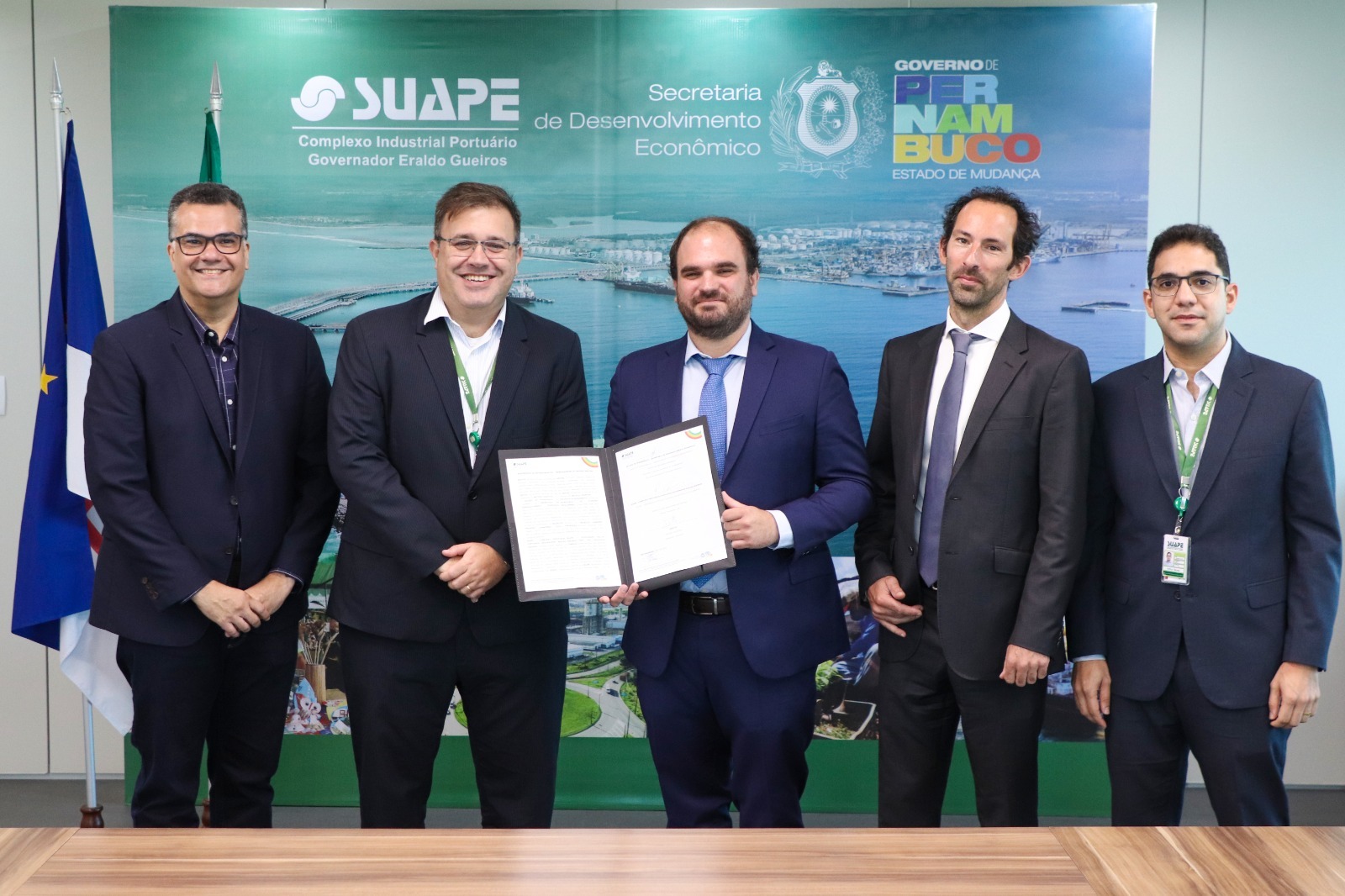 A primeira fase do projeto terá como foco a produção anual de 100 mil toneladas de e-metanol, com início de operação previsto para 2028/Foto: Divulgação/Suape A primeira fase do projeto terá como foco a produção anual de 100 mil toneladas de e-metanol, com início de operação previsto para 2028/Foto: Divulgação/Suape