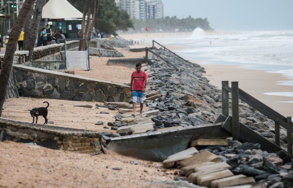Estudo vai apontar soluções para a orla do Recife/Foto: Tarciso Augusto/Arquivo DP